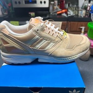 Adidas zx 8000 shoe new with tags